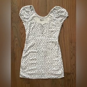 White  Black Spotted Off the Shoulder Abercrombie& Fitch Mini Dress Size L